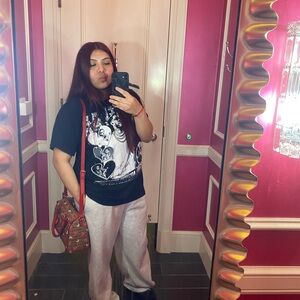 Meet your Posher, Dulce